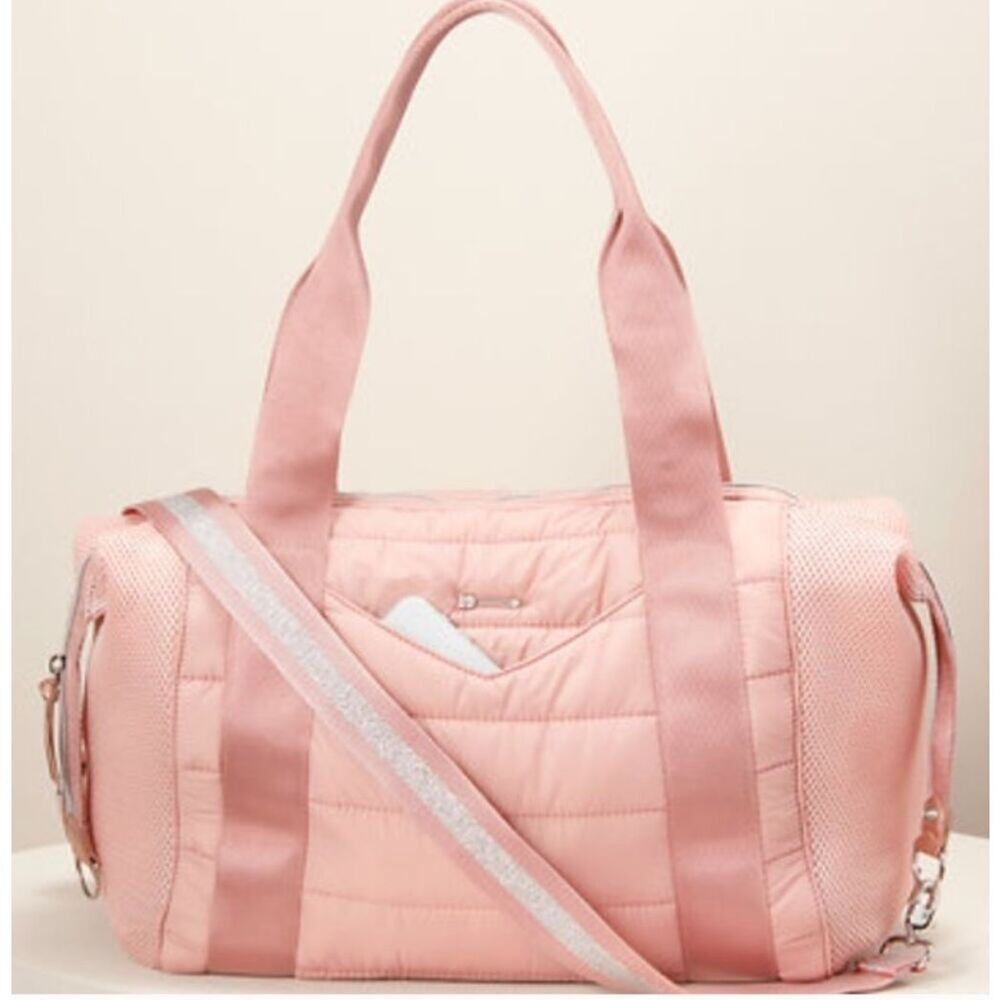 STELLA & DOT Crush It Duffle bag